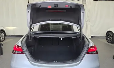 Mercedes-Benz E-Class 2022, 69924 км, за 24247.54 USD - фото 20