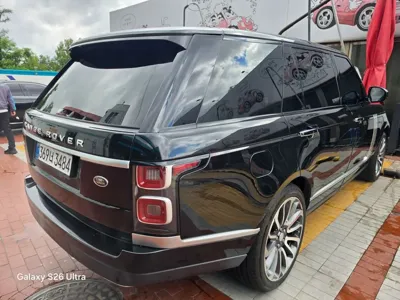 Land Rover Range Rover 2015, 89000 км, за 34527.71 USD
