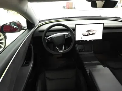 Tesla Model 3 2023, 58500 км, за 27027.03 USD - фото 11