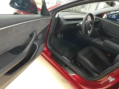 Tesla Model 3 2023, 58500 км, за 27027.03 USD - фото 16