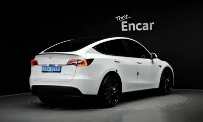 Tesla Model Y 2024, 12932 км, за 37347.99 USD