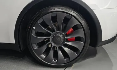 Tesla Model Y 2024, 12932 км, за 37347.99 USD - фото 21