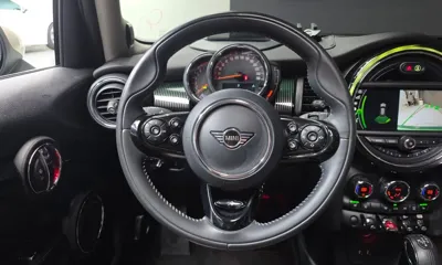 MINI Cooper 2019, 65927 км, за 12884.04 USD - фото 13