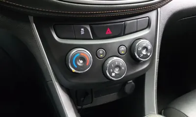 ChevroletGMDaewoo Trax 2017, 153591 км, за 3061.89 USD - фото 16