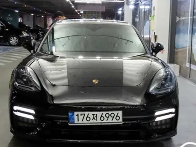 Porsche Panamera 2021, 77000 км, за 52285.84 USD