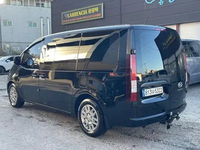 Hyundai Staria 2022, 155196 км, за 12295.09 USD
