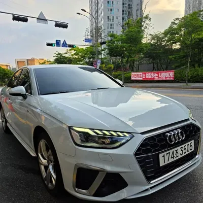 Audi A4 2020, 149000 км, за 13615.64 USD