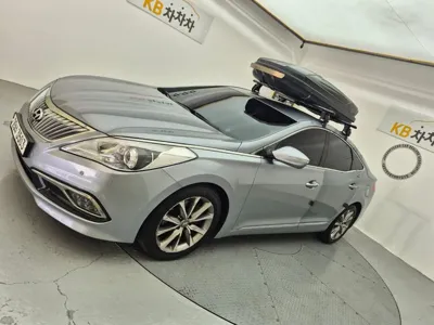 Hyundai Grandeur · 2015 год