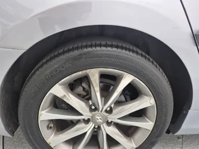 Hyundai Grandeur 2015, 192698 км, за 2953.92 USD