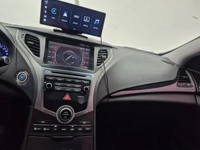 Hyundai Grandeur 2015, 192698 км, за 2930.26 USD - фото 7