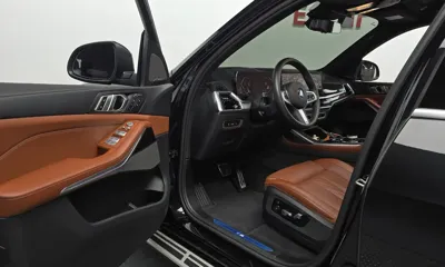 BMW X7 2025, 33894 км, за 82552.14 USD - фото 10