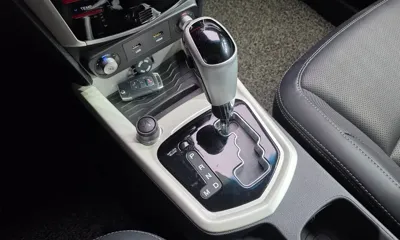 KG_Mobility_Ssangyong TIBOLI 2015, 56145 км, за 6236.05 USD - фото 9