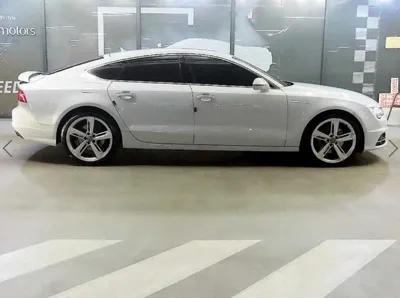 Audi A7 2016, 147937 км, за 8526.98 USD