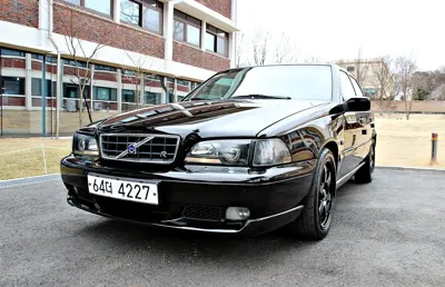 Volvo S70 · 1998 год