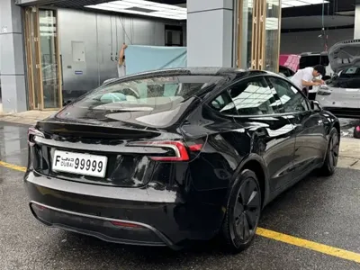 Tesla Model 3 2024, 54000 км, за 23904.58 USD
