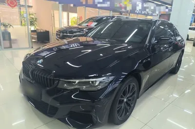 BMW 3 Series · 2022 год