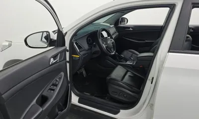 Hyundai Tucson 2016, 207000 км, за 5949.24 USD - фото 10
