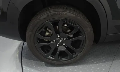 Kia Seltos 2023, 28876 км, за 15426.02 USD