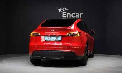 Tesla Model Y 2023, 61576 км, за 26847.84 USD