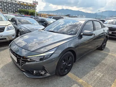 Hyundai Avante 2023, 55303 км, за 11356.18 USD