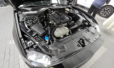 Ford Mustang 2022, 23506 км, за 21972.3 USD - фото 6