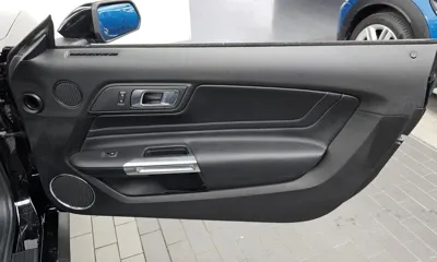 Ford Mustang 2022, 23506 км, за 21972.3 USD - фото 25