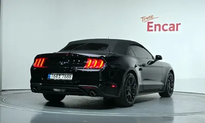Ford Mustang 2022, 23506 км, за 21972.3 USD - фото 32