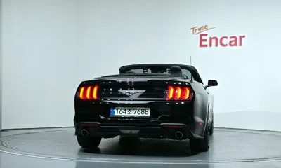 Ford Mustang 2022, 23506 км, за 21972.3 USD - фото 33