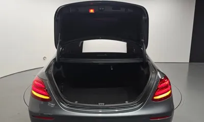 Mercedes-Benz E-Class 2019, 72211 км, за 14000.12 USD - фото 20
