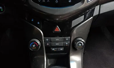 ChevroletGMDaewoo Cruze 2013, 66324 км, за 2080.22 USD - фото 19