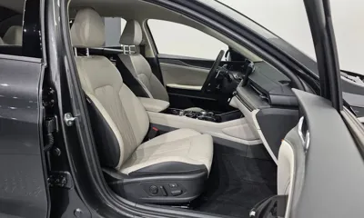 Kia K5 2025, 13007 км, за 20677.43 USD - фото 11