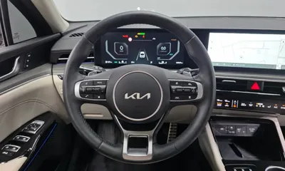 Kia K5 2025, 13007 км, за 20677.43 USD - фото 13