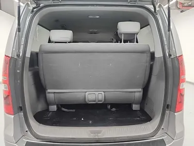 Hyundai Starex 2019, 225688 км, за 7491.86 USD - фото 17