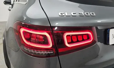 Mercedes-Benz GLC-Class 2022, 18329 км, за 30407.21 USD - фото 18