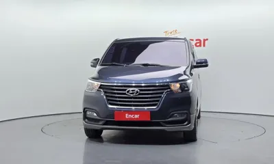 Hyundai Starex 2018, 84278 км, за 12156.27 USD