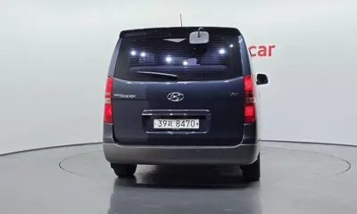 Hyundai Starex 2018, 84278 км, за 12156.27 USD