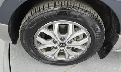 Hyundai Starex 2018, 84278 км, за 12156.27 USD