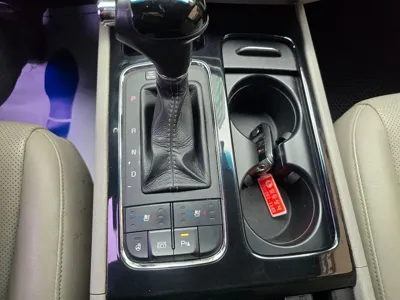 Kia Canival 2016, 194595 км, за 4493.06 USD - фото 9