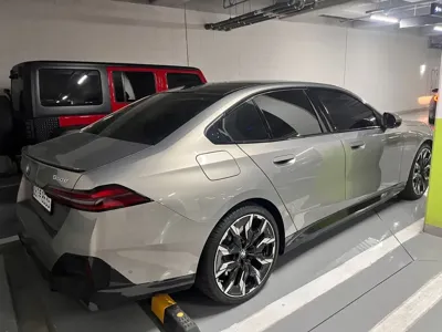 BMW 5-Series 2026, 1000 км, за 71701.46 USD