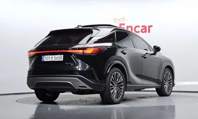 Lexus RX 2025, 9038 км, за 60391.32 USD