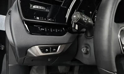 Lexus RX 2025, 9038 км, за 60391.32 USD - фото 14