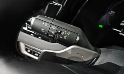 Lexus RX 2025, 9038 км, за 60391.32 USD - фото 29