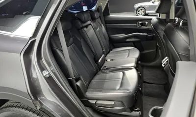 Kia Sorento 2023, 60631 км, за 18442.64 USD - фото 12