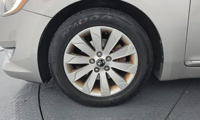 Kia K7 2013, 141137 км, за 3127.04 USD