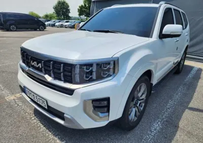 Kia Mohave 2022, 41744 км, за 10240.25 USD