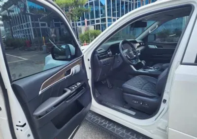 Kia Mohave 2022, 41744 км, за 10240.25 USD