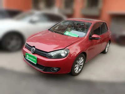 Volkswagen Golf · 2012 год