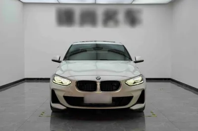 BMW 1 Series 2019, 50000 км, за 12474 USD