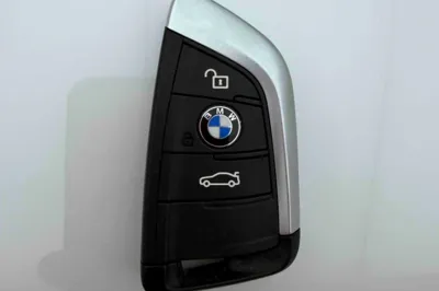 BMW 1 Series 2019, 50000 км, за 12474 USD - фото 11