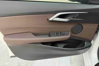 BMW 1 Series 2019, 50000 км, за 12474 USD - фото 19